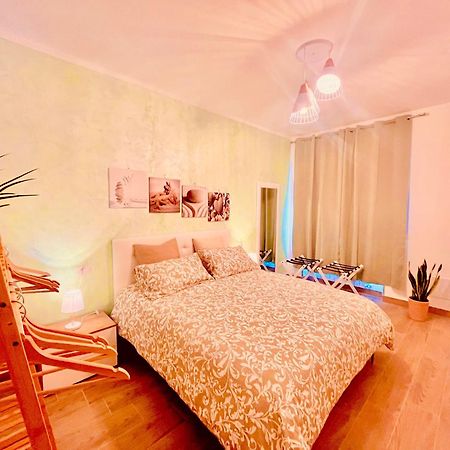 Lido Del Sole Fco Apartment Фиумичино Екстериор снимка