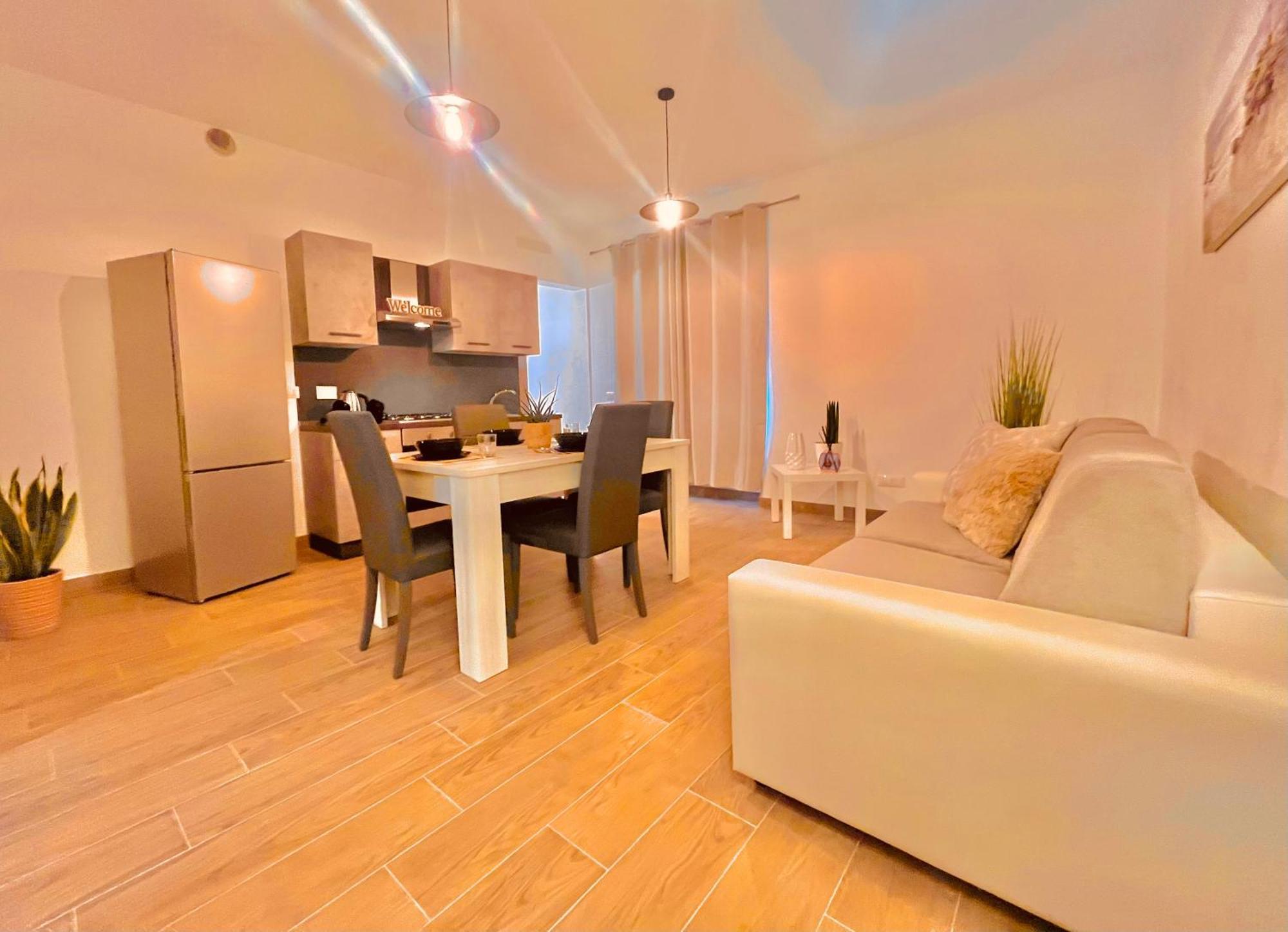 Lido Del Sole Fco Apartment Фиумичино Екстериор снимка