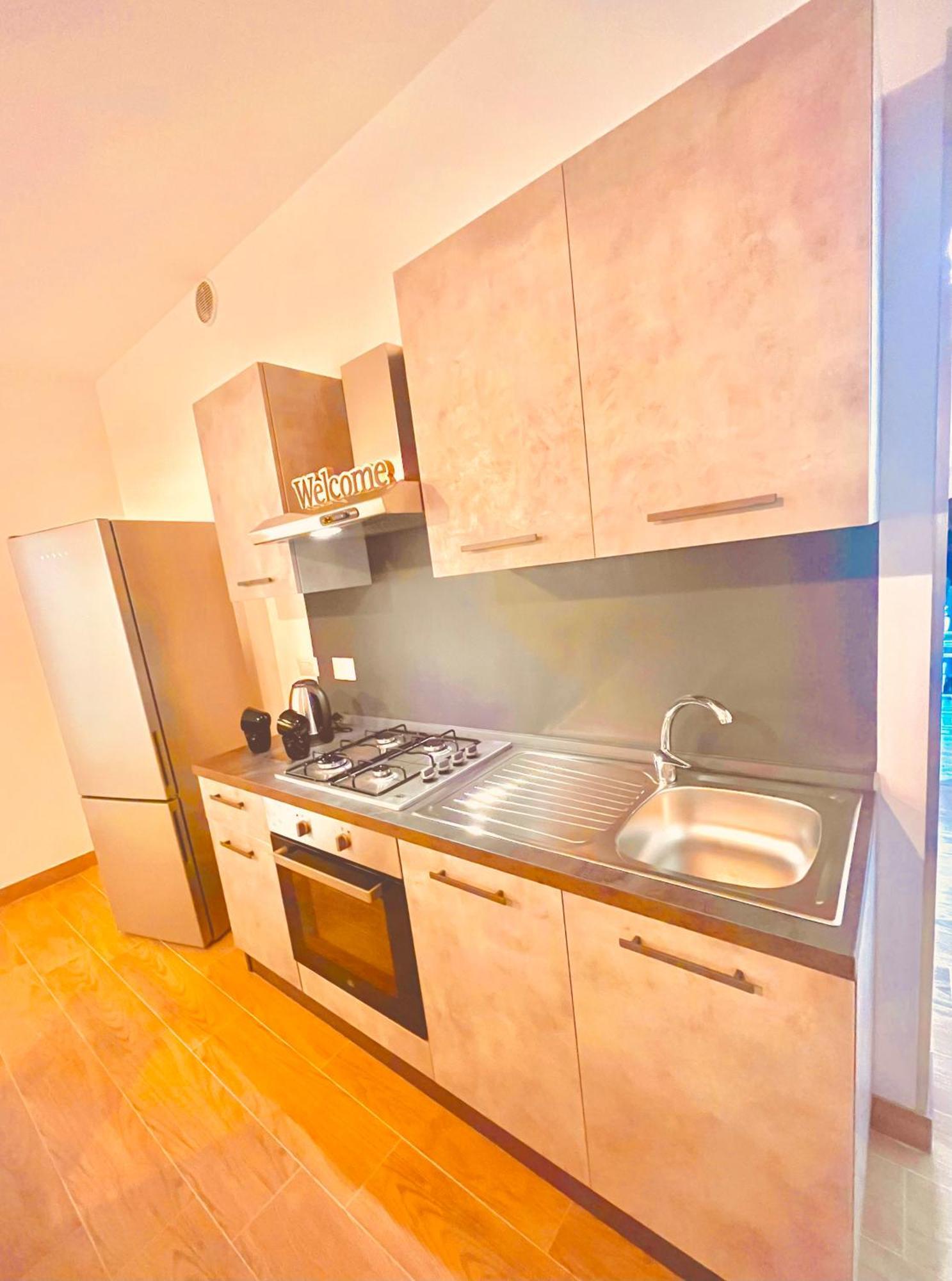 Lido Del Sole Fco Apartment Фиумичино Екстериор снимка